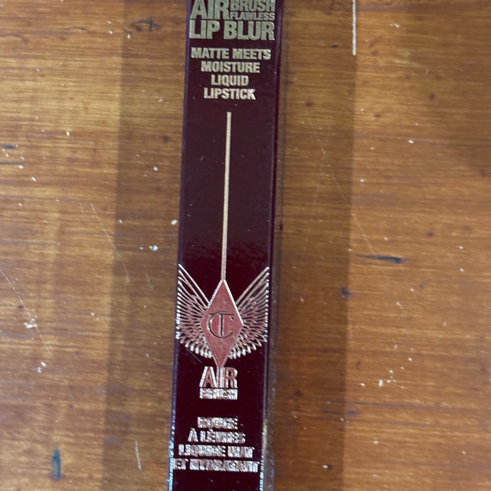 Charlotte Tilbury Lipstick in Deep Burgundy